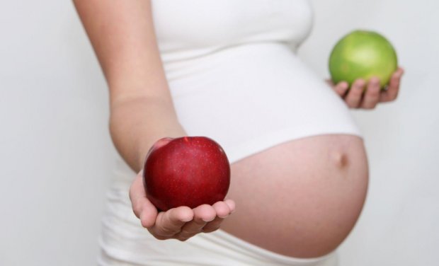 Яблоки во время беременности
