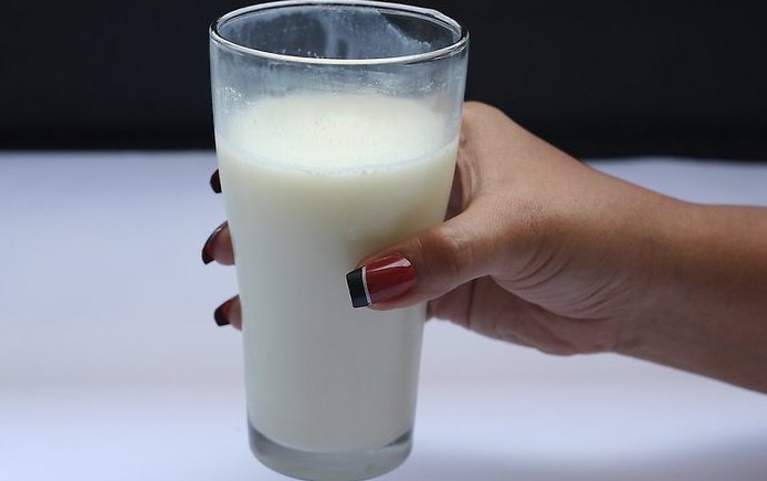 Молоко с содой можно ли пить, польза и вред, рецепты от кашля