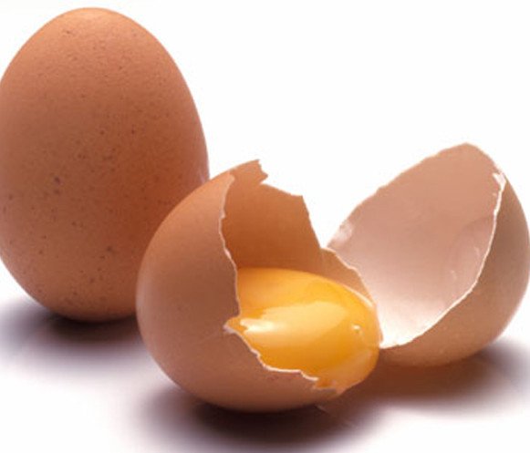 Сырые яйца (куриные, перепелиные) польза и вред для